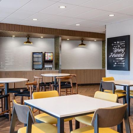 Fairfield Inn & Suites Minneapolis North Brooklyn Center Extérieur photo