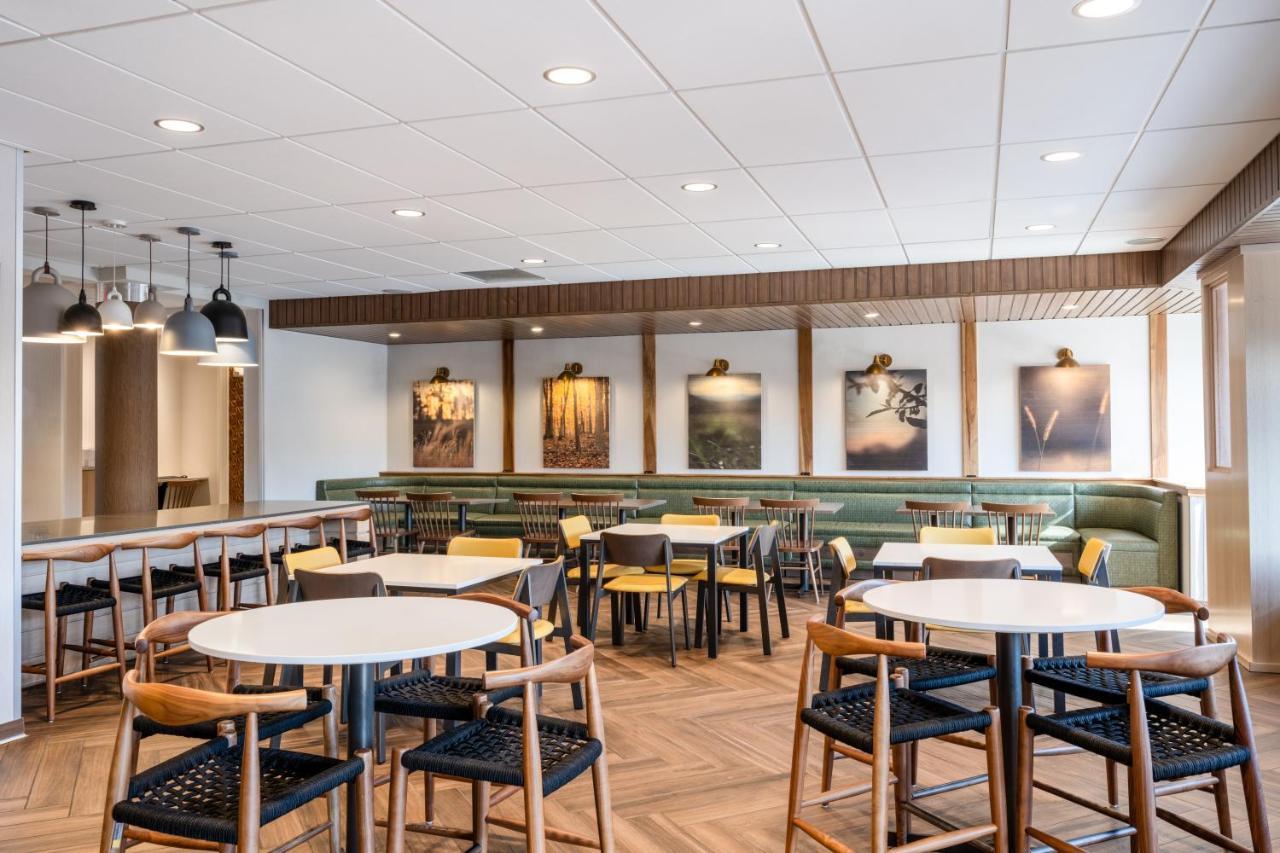 Fairfield Inn & Suites Minneapolis North Brooklyn Center Extérieur photo
