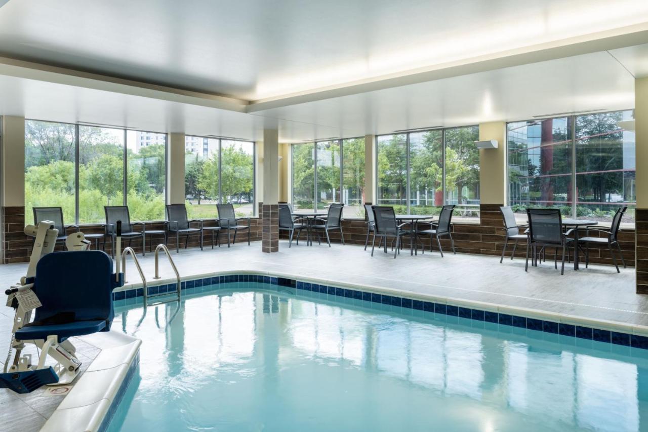 Fairfield Inn & Suites Minneapolis North Brooklyn Center Extérieur photo